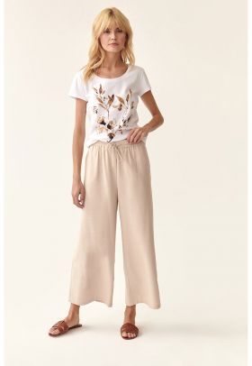 Pantaloni crop cu croiala ampla