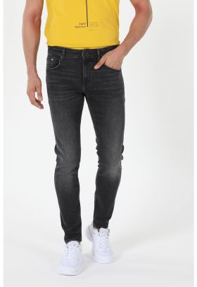 Blugi slim fit cu 5 buzunare