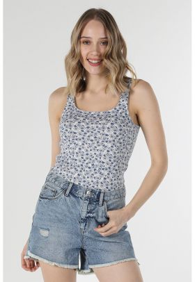 Top cu model floral