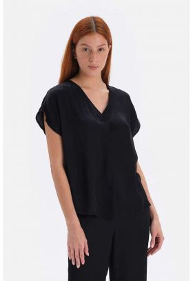 Bluza cu decolteu in V si maneci scurte