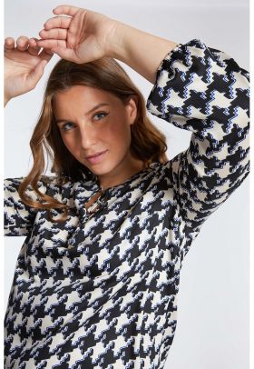 Bluza cu model houndstooth