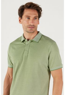 Tricou polo slim fit cu fenta cu nasturi