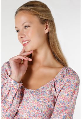 Bluza crop cu imprimeu floral