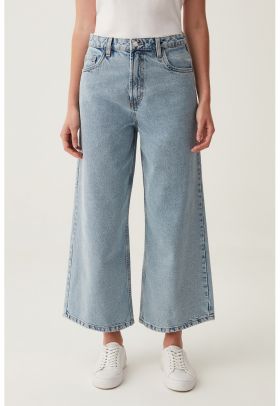 Blugi crop cu croiala ampla