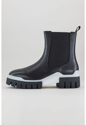 Ghete Chelsea de piele cu aspect masiv