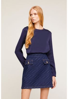 Bluza lejera cu aspect satinat