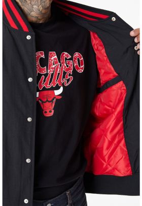 Jacheta bomber Chicago Bulls