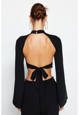 Bluza crop cu strasuri