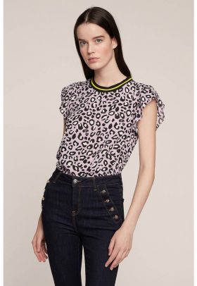 Bluza cu animal print si maneci cu volane