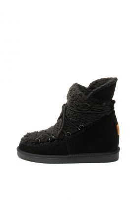 Ghete de piele intoarsa si blana shearling sintetica - cu talpa wedge ascunsa