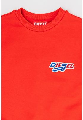 Bluza sport cu logo brodat