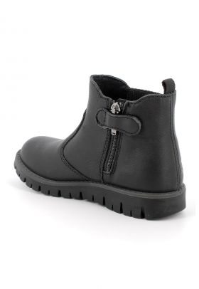 Ghete din piele