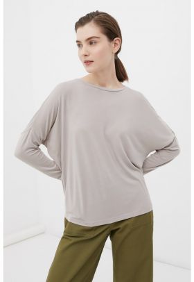 Bluza lejera cu maneci cazute