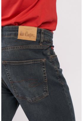 Blugi slim fit