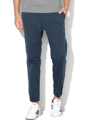 Pantaloni jogger slim fit de panza cu GapFlec