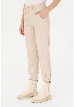 Pantaloni crop de reiat