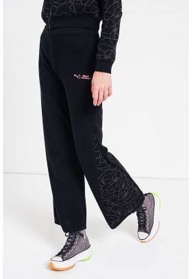 Pantaloni evazati din tricot