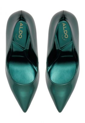 Pantofi cu aspect lacuit Stessy
