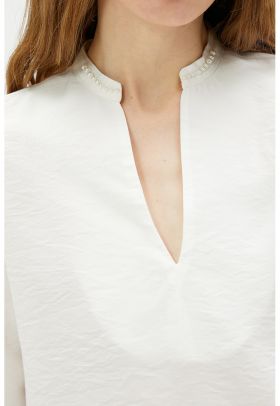 Bluza cu margele perlate