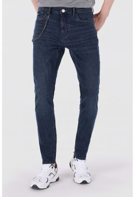 Blugi slim fit cu talie medie