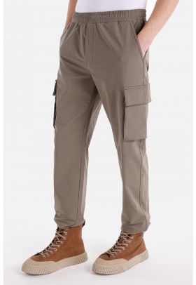 Pantaloni cargo cu talie elastica