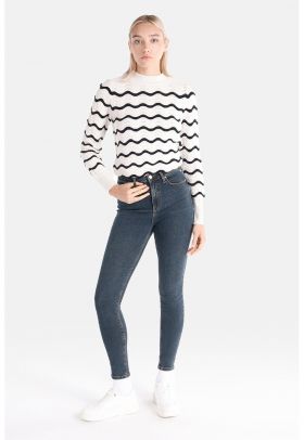 Blugi skinny cu talie inalta