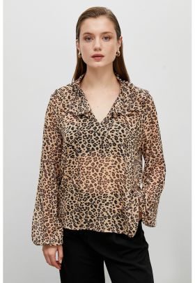 Bluza cu model cu animal print