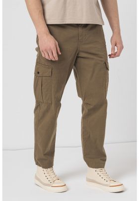 Pantaloni cargo