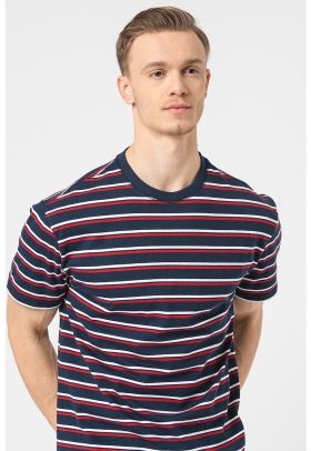 Tricou cu decolteu la baza gatului si model in dungi