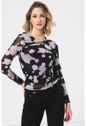 Bluza cu imprimeu abstract si decupaj