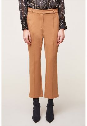 Pantaloni crop cu buzunare laterale