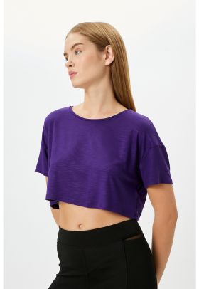 Tricou crop din amestec de viscoza