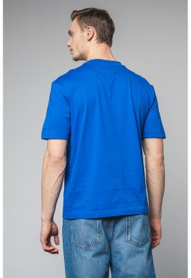 Tricou cu model grafic