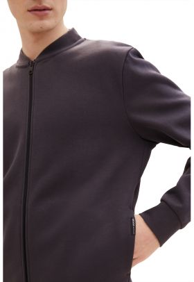 Bluza de trening cu fermoar si buzunare laterale