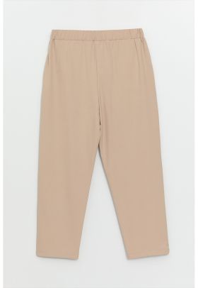 Pantaloni capri cu buzunare oblice