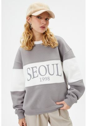 Bluza de trening din amestec de bumbac cu decolteu la baza gatului