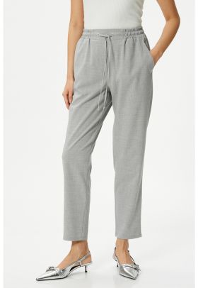 Pantaloni crop jogger cu talie elastica