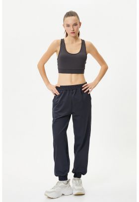 Pantaloni de trening relaxed fit cu talie elastica