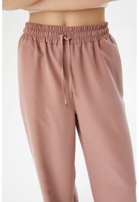 Pantaloni de trening cu croiala ampla