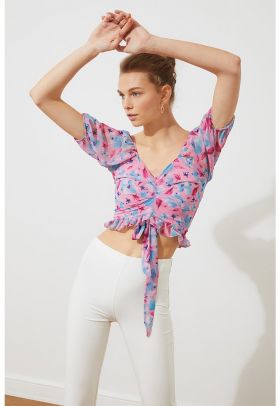Bluza crop cu model floral