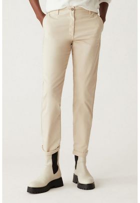 Pantaloni chino slim fit