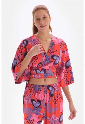 Bluza de pijama cu model cu inimi