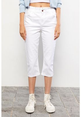 Pantaloni capri cu talie inalta