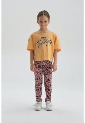 Pantaloni cu animal print