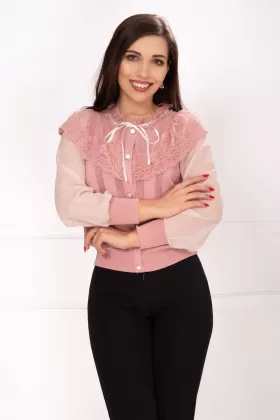 Bluza rose din tricot fin cu volane din dantela