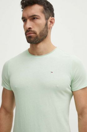 Tommy Jeans tricou bărbați, culoarea verde, uni DM0DM09586