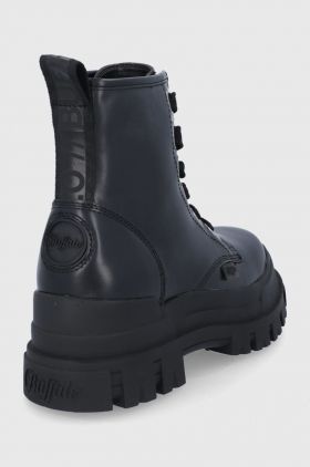 Buffalo Bocanci femei, culoarea negru, cu platformă