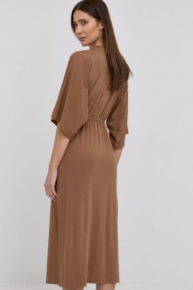 Nissa rochie culoarea maro, midi, evazati