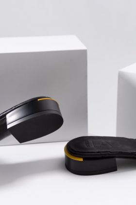 Answear Lab slapi de piele femei, culoarea negru