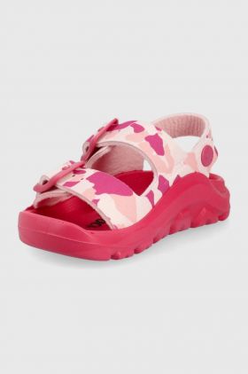 Birkenstock sandale copii culoarea roz